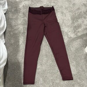 Nike pro maroon leggings